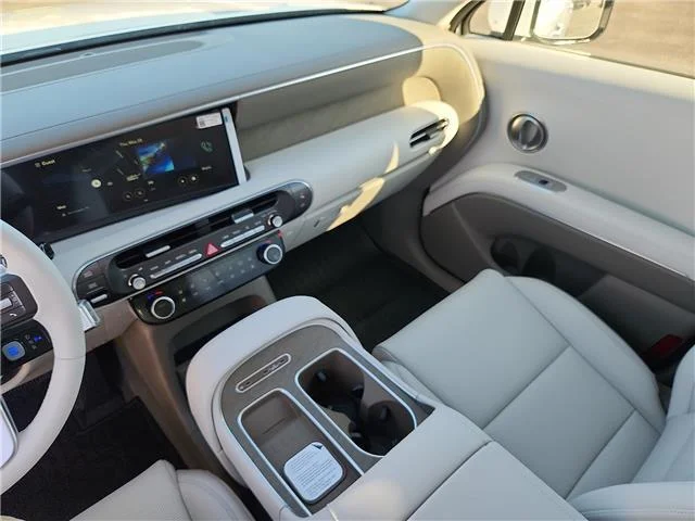 New 2026 Creamy White Pearl Hyundai SEL Premium image 20