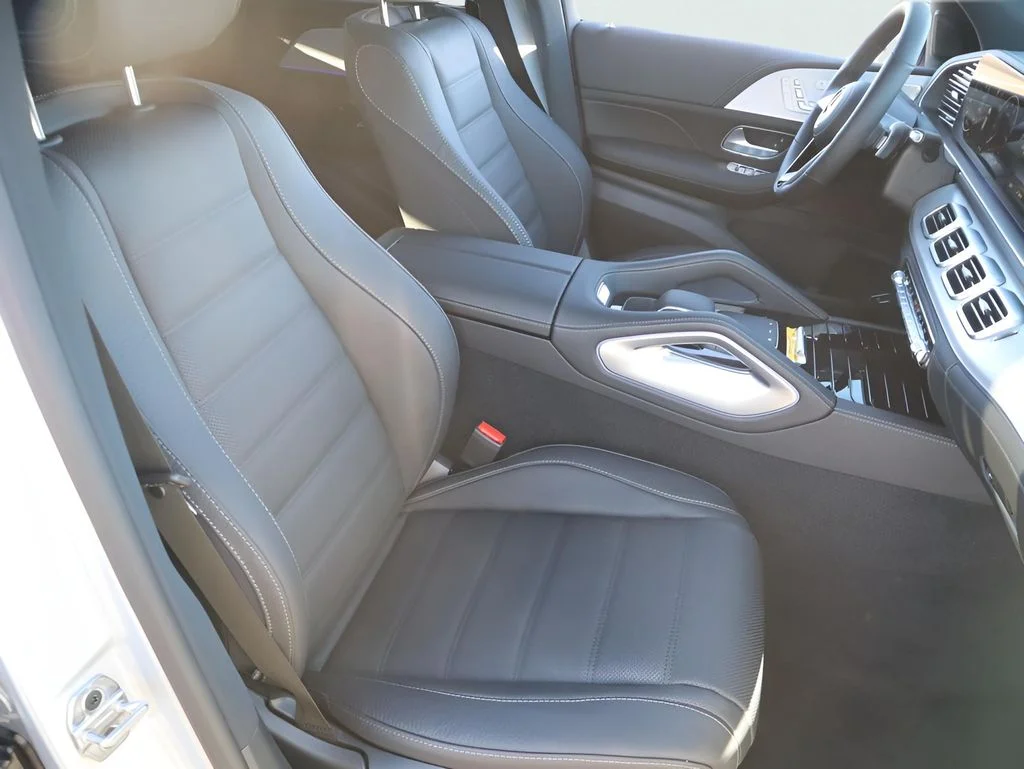 Certified Used 2026 Cirrus Silver Metallic Mercedes-Benz GLE 450 image 17
