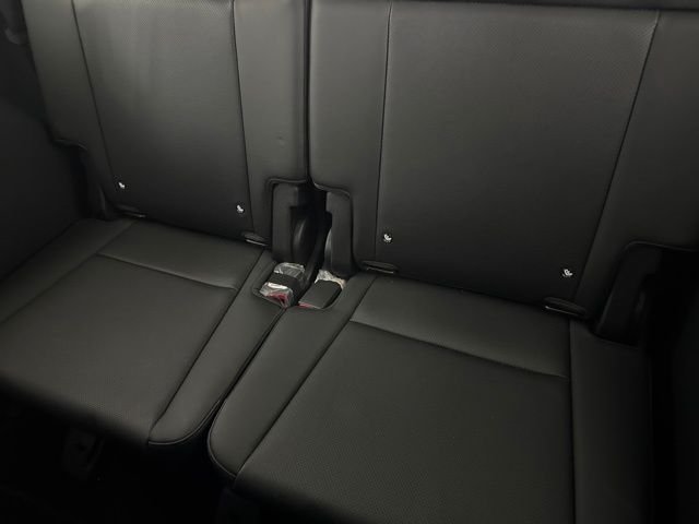 Certified Used 2025 Red Hyundai XRT image 32