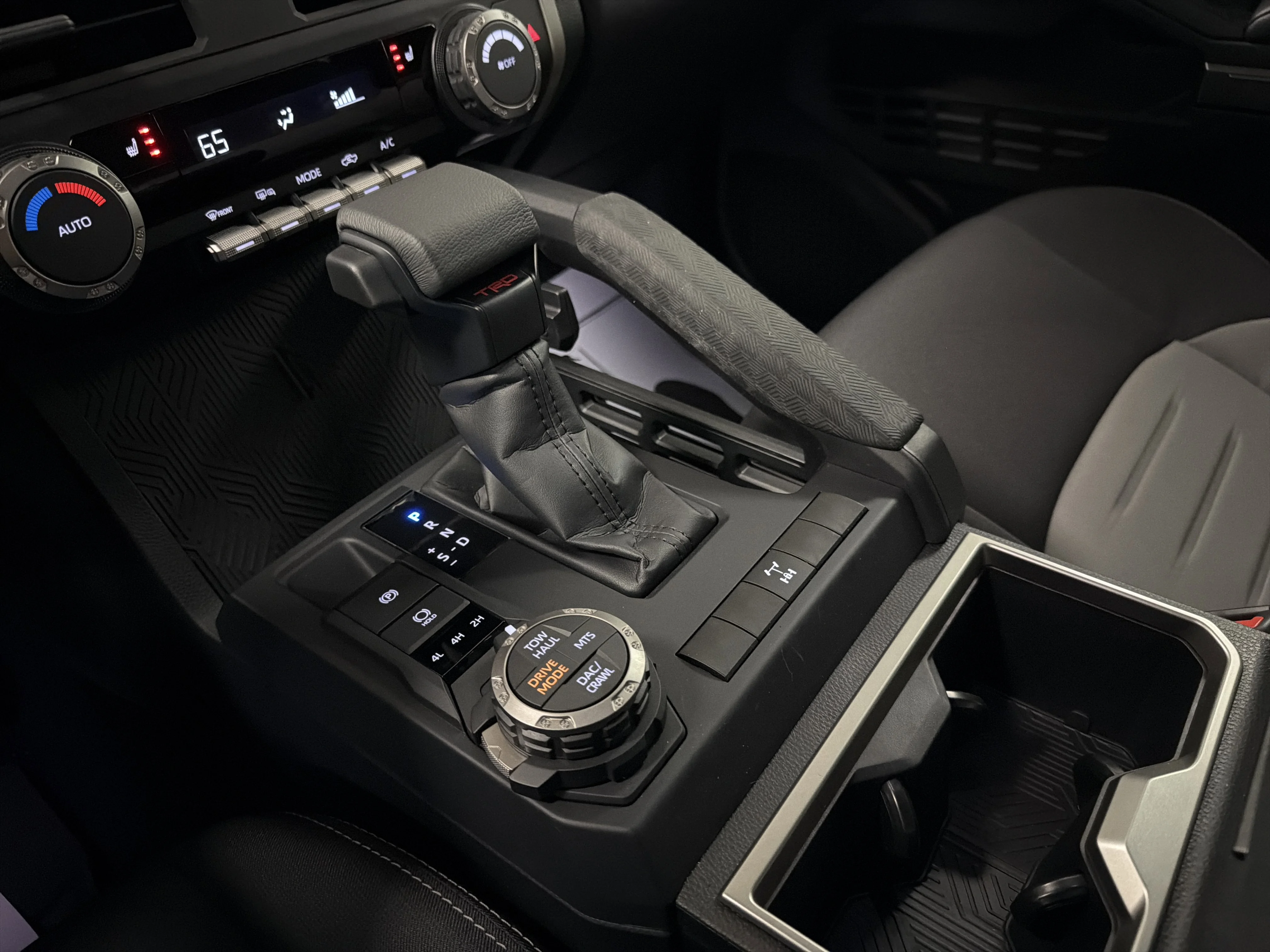 2026 Toyota Tacoma TRD Off Road - Photo 10