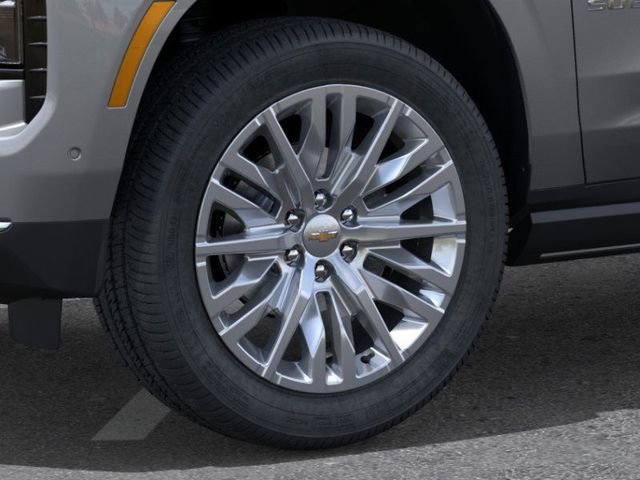 2025 Chevrolet Suburban High Country - Photo 10