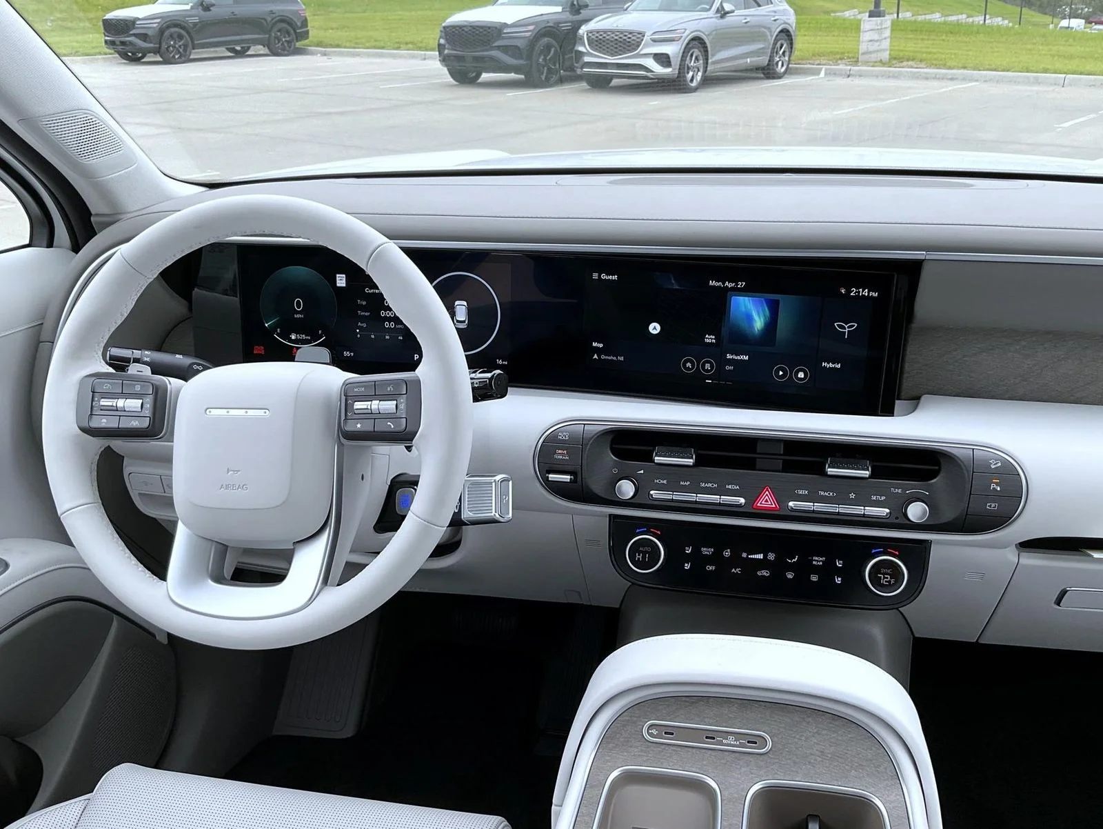 New 2026 White Hyundai SEL Premium image 14