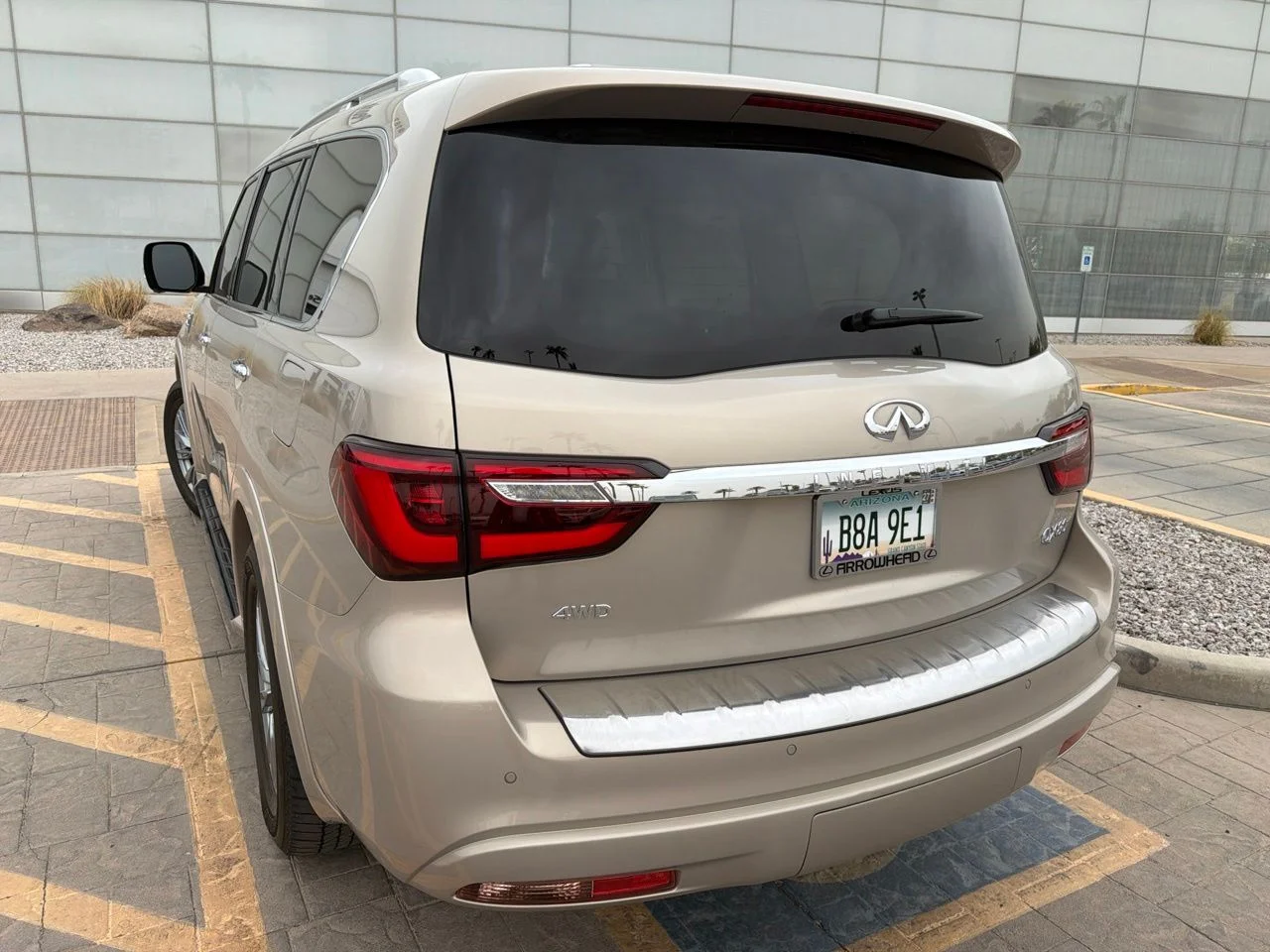 Certified Used 2024 Champagne Quartz INFINITI Luxe image 6