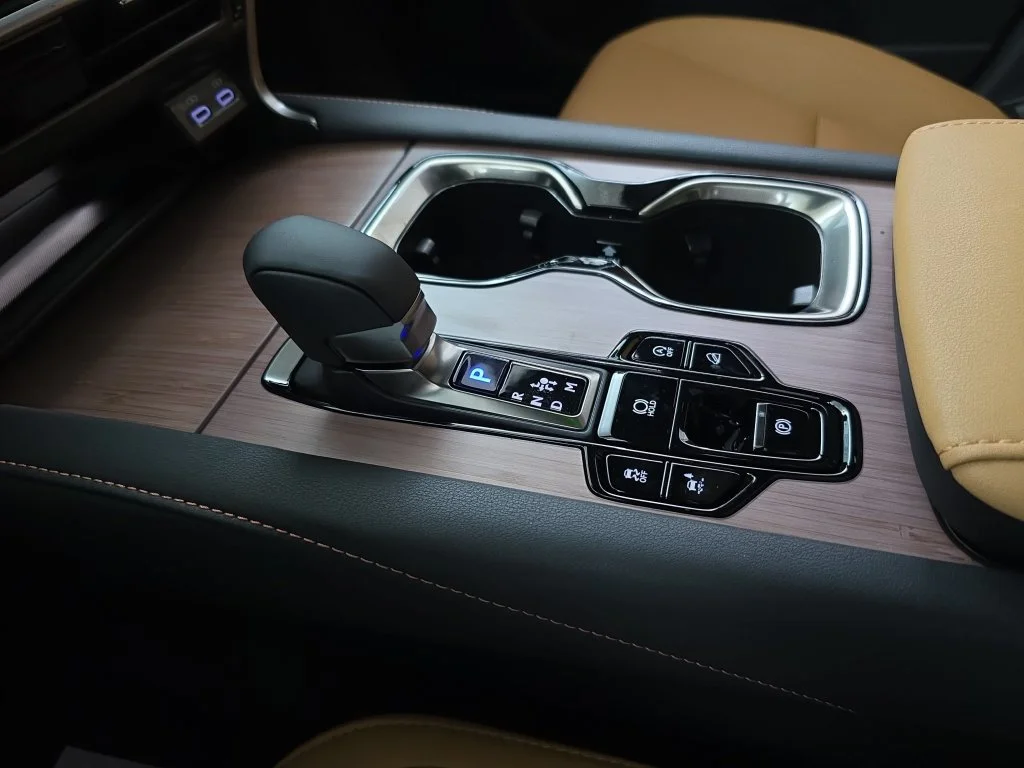 New 2026 Caviar Lexus PREMIUM image 23