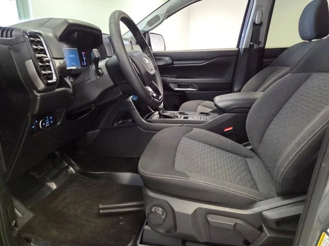 Used 2025 Gray Ford XLT image 11