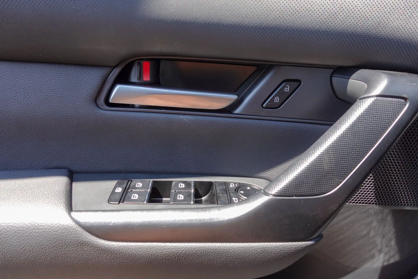 New 2026 Polymetal Gray Metallic Mazda Preferred image 16