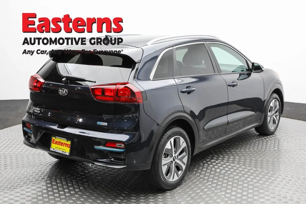 Used 2020 Blue Kia EX image 5