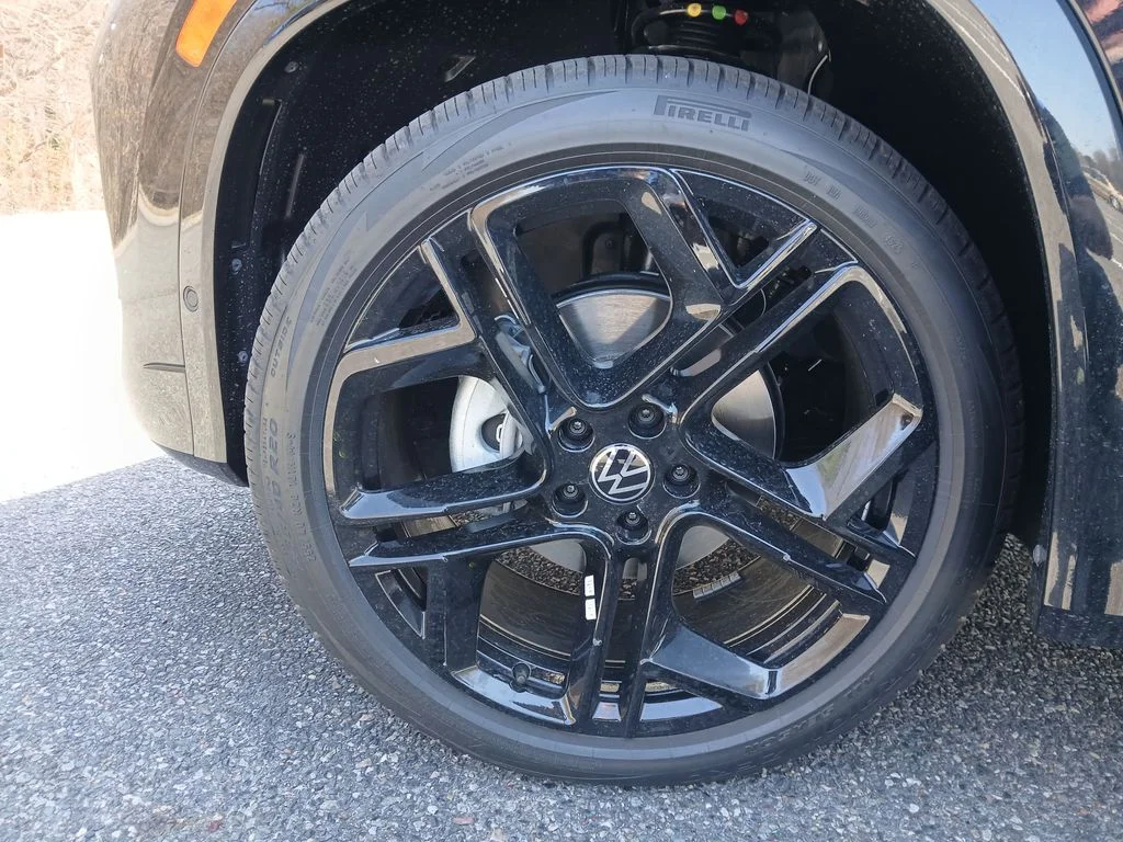 New 2026 Black Volkswagen 2.0T SE R-Line Black image 26