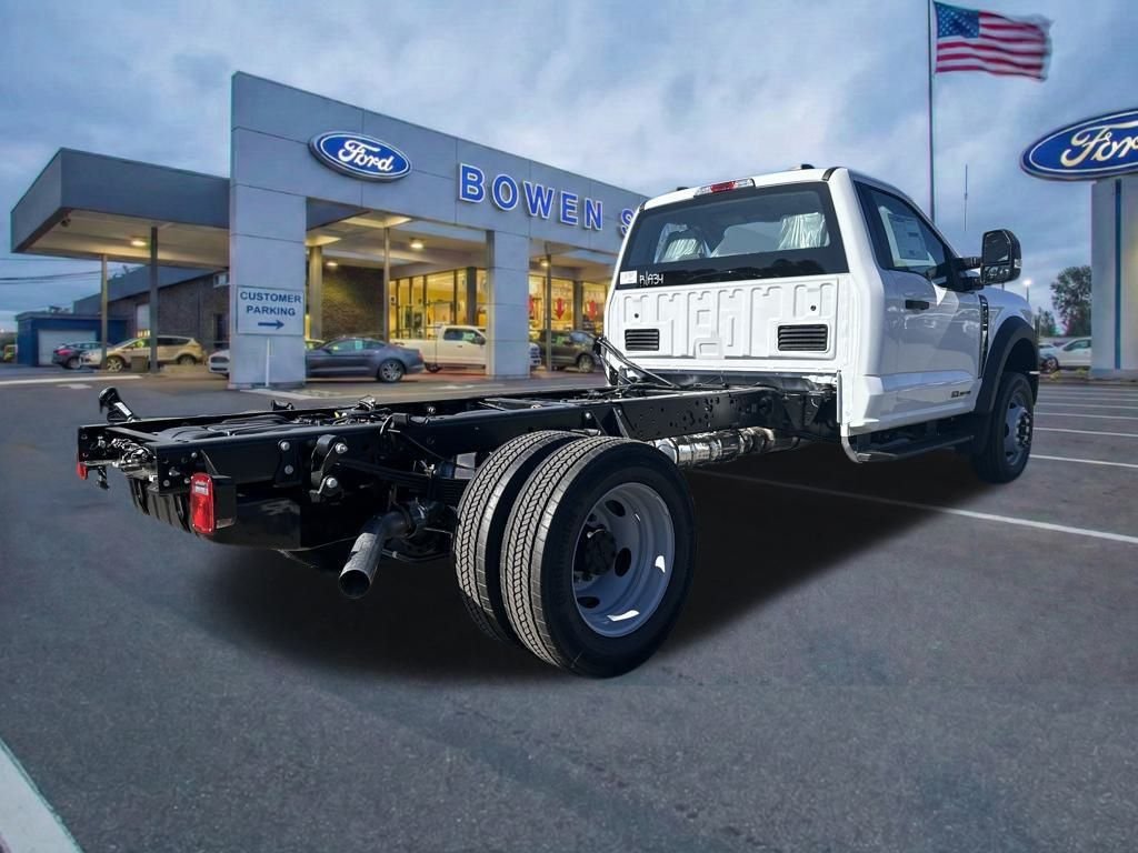 New 2025 Oxford White Ford XL image 5