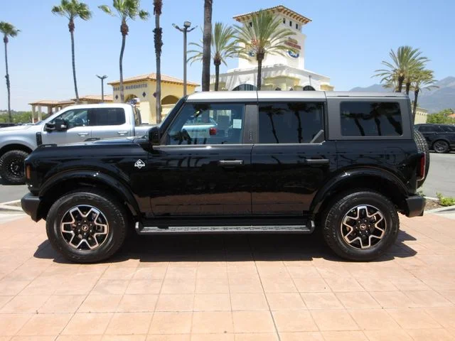 2026 Ford Bronco Outer Banks 4x4's photo
