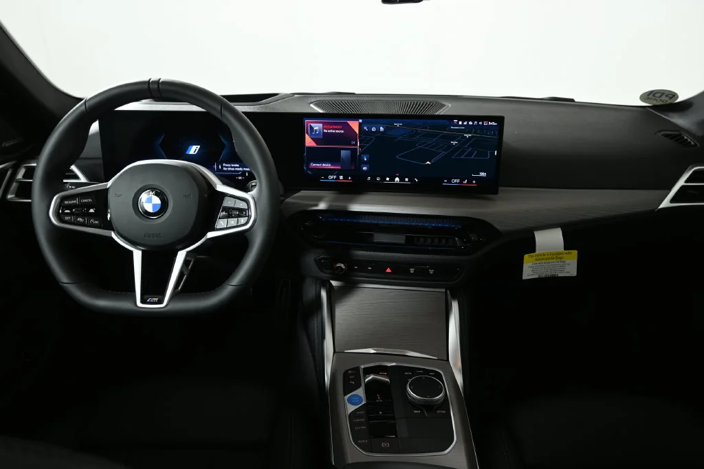 Used 2026 Gray BMW xDrive40 image 17