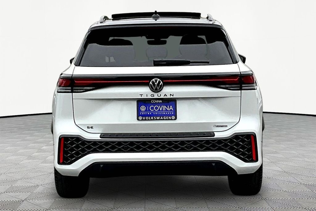 New 2026 White Volkswagen 2.0T SE R-Line Black image 5