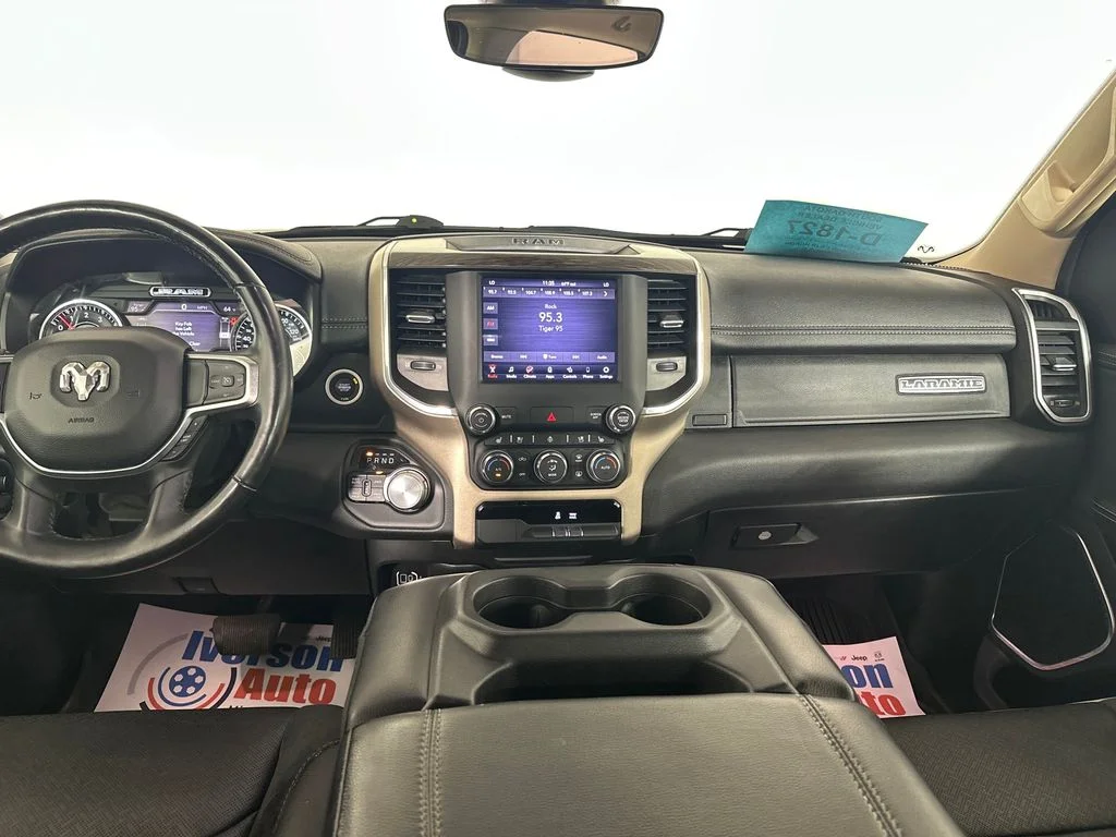 Used 2020 Delmonico Red Pearl Ram Laramie image 28
