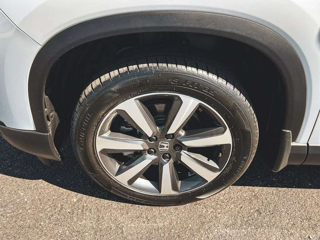 2023 Honda Pilot Touring - Photo 14