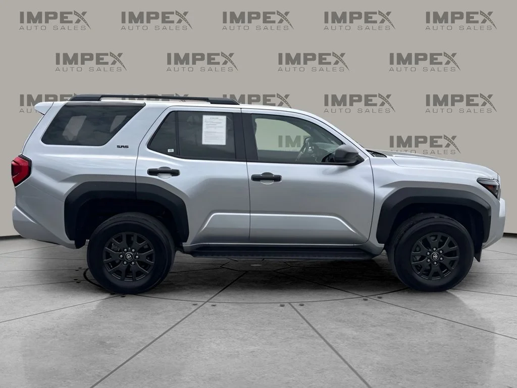 Used 2025  Toyota SR5 image 6
