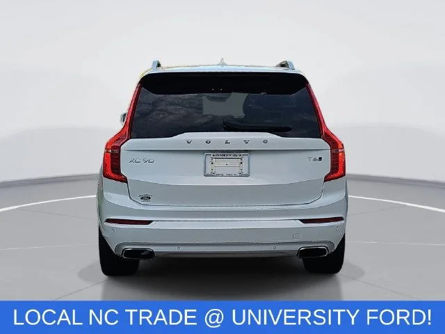 Used 2017 White Volvo T6 Momentum image 4