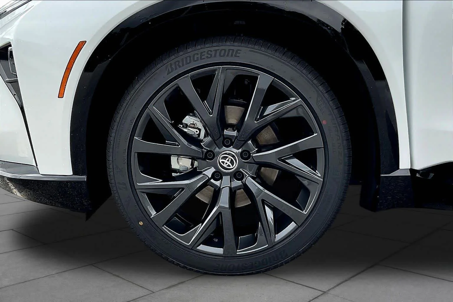 New 2026 Oxygen White Toyota Limited image 11
