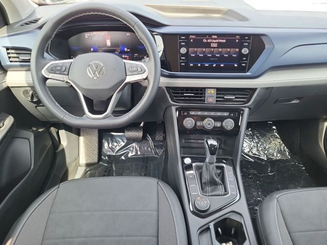 New 2024 Silver Volkswagen 1.5T SE image 14