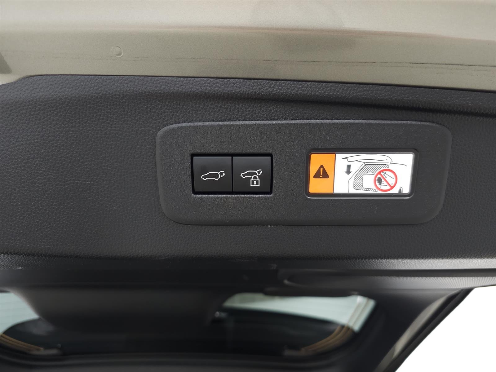 Certified Used 2025 Atomic Silver Lexus OVERTRAIL+ image 9
