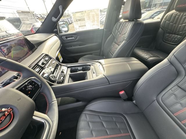 2026 Nissan Armada PRO-4X - Photo 19