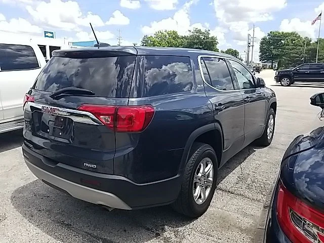 Used 2019 Blue GMC SLE-1 image 19