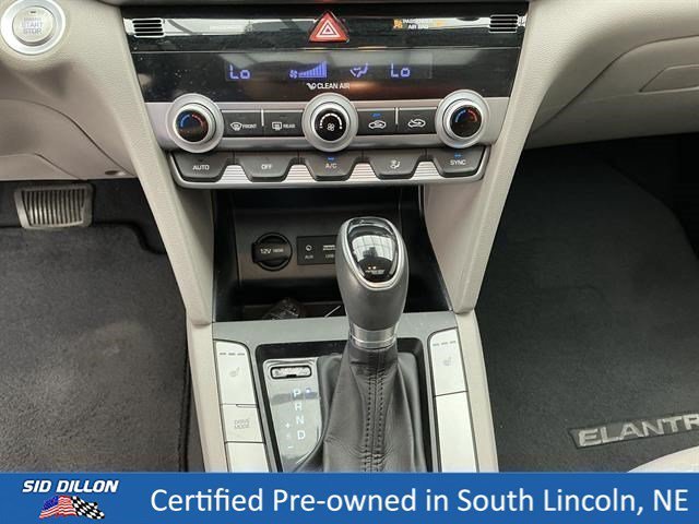 Used 2020 Lakeside Blue Hyundai Value Edition image 12