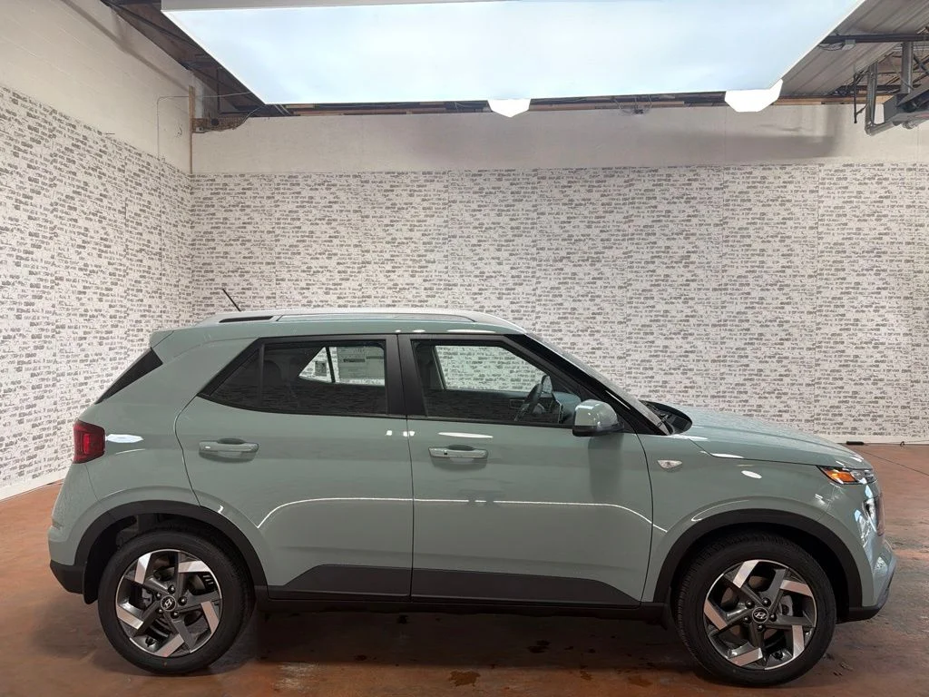New 2026 Mirage Green Hyundai SEL image 8