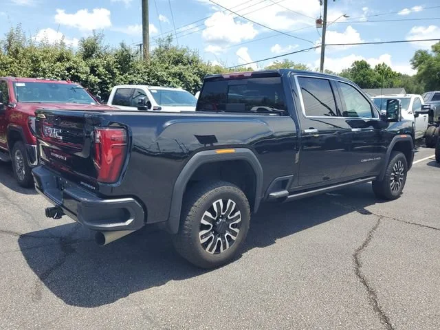 Used 2026 Onyx Black GMC Denali Ultimate image 4