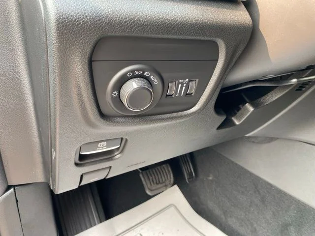 New 2026 Silver Jeep Laredo X image 22