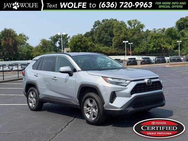 2024 Toyota RAV4 XLE