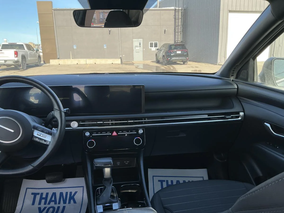 Used 2025 Blue Hyundai Preferred image 26