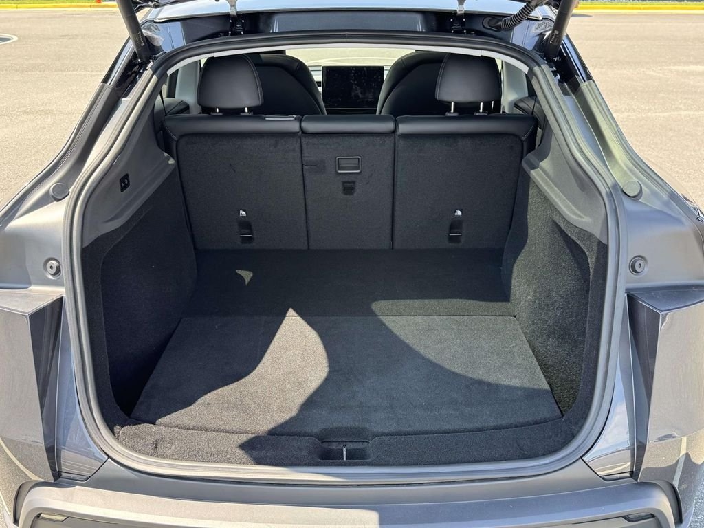Used 2026  Tesla Premium image 26