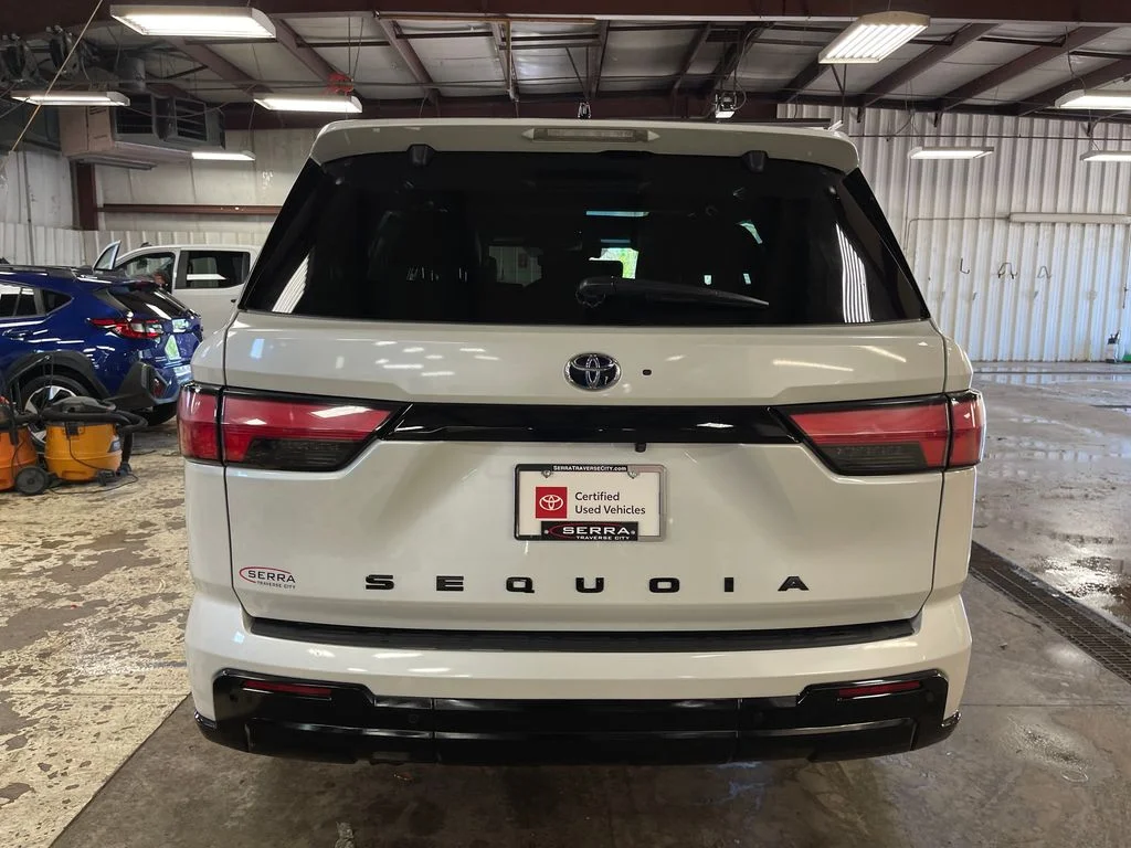 Used 2023 Beige Toyota Platinum image 4