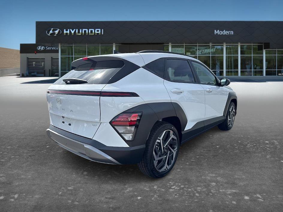 New 2026 Atlas White Hyundai SEL Premium FWD image 3