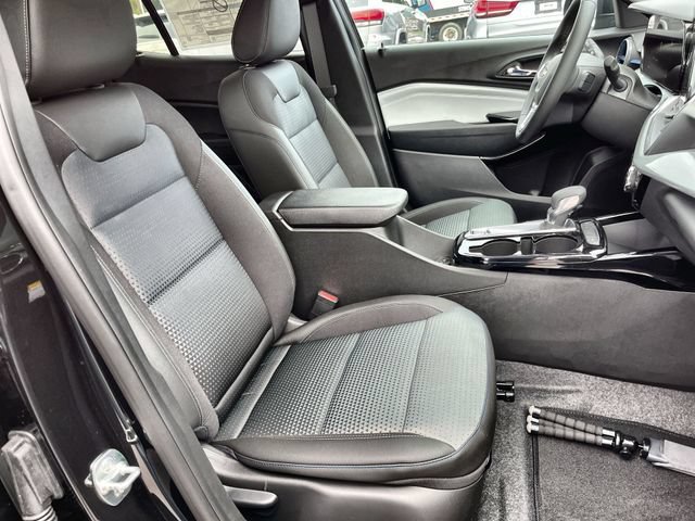 2026 Chevrolet Trax LT Black at Nick Chevrolet
