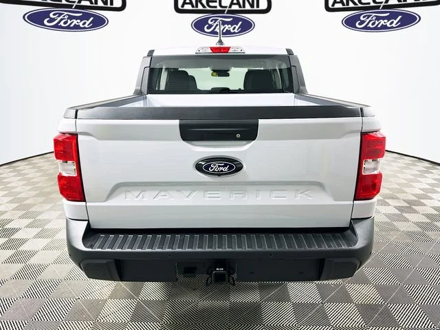 New 2026 White Ford XLT image 5