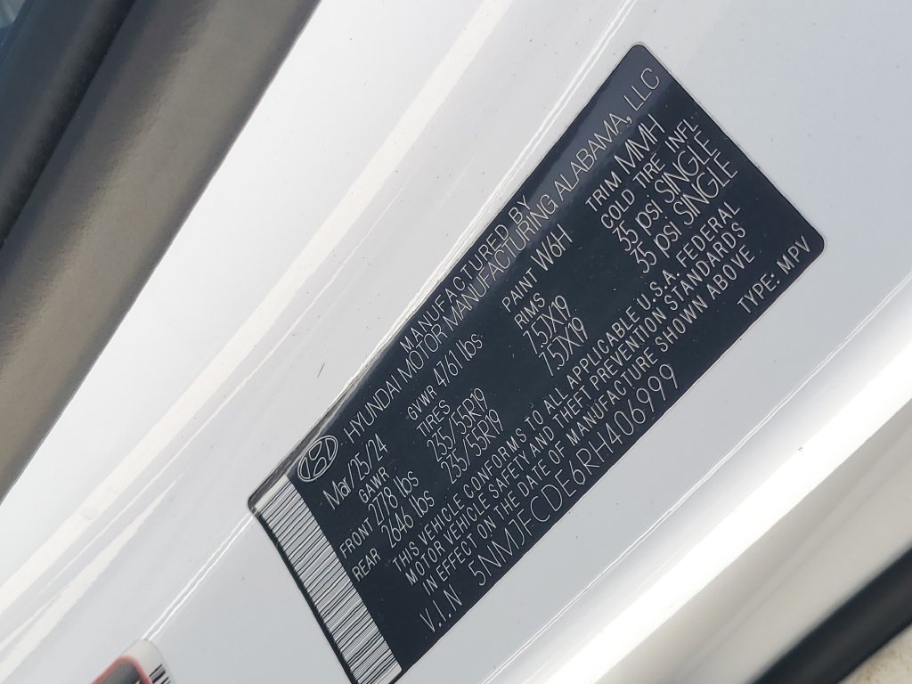 Used 2024 White Hyundai SEL image 30