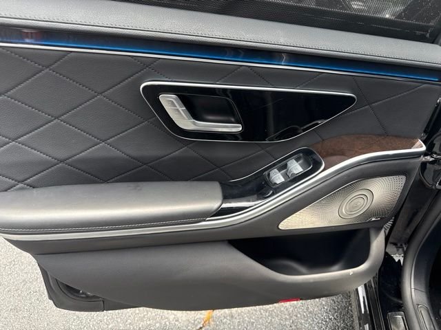 Used 2021 Black Mercedes-Benz S 580 image 12