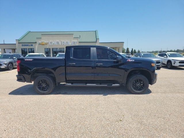 Used 2019 Black Chevrolet Custom Trail Boss image 22