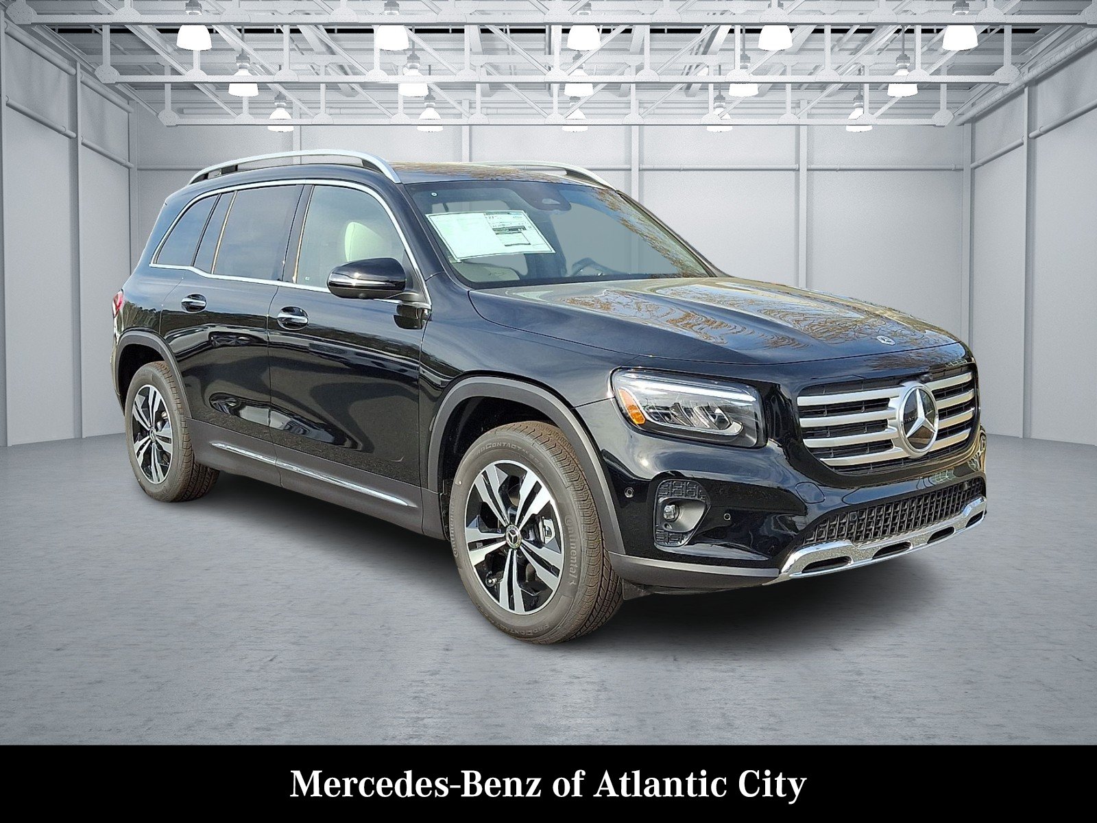 2026 Mercedes-Benz GLB GLB 250 4MATIC's photo
