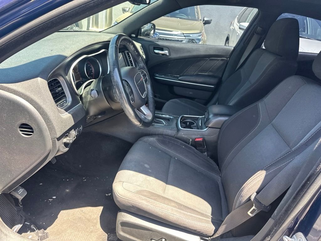 Used 2015 Blue Dodge SXT image 34