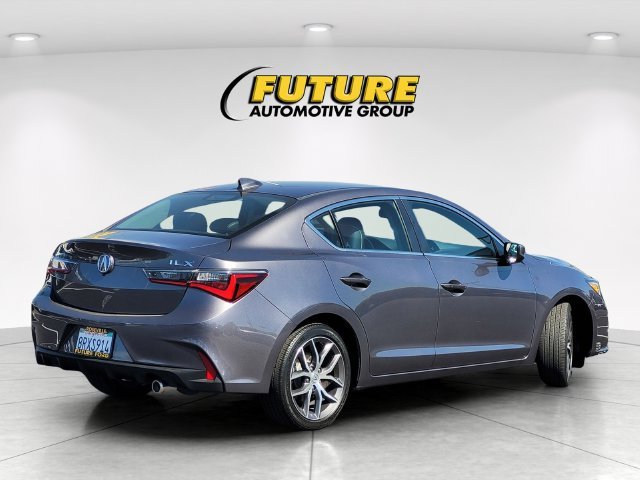 Used 2020  Acura Premium Package image 4