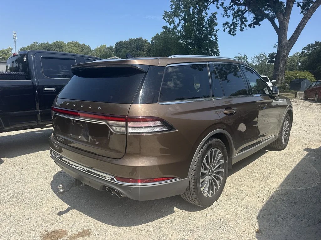 Used 2022 Brown Lincoln Reserve image 5