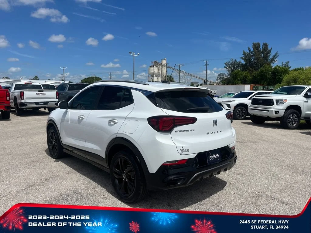 Used 2024 Summit White Buick Sport Touring image 5