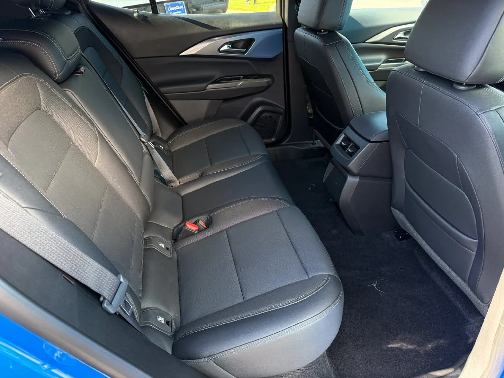 Used 2024 Riptide Blue Metallic Chevrolet 2LT image 18