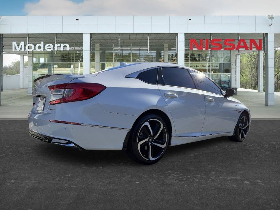 Used 2021 Platinum White Pearl Honda EX image 8