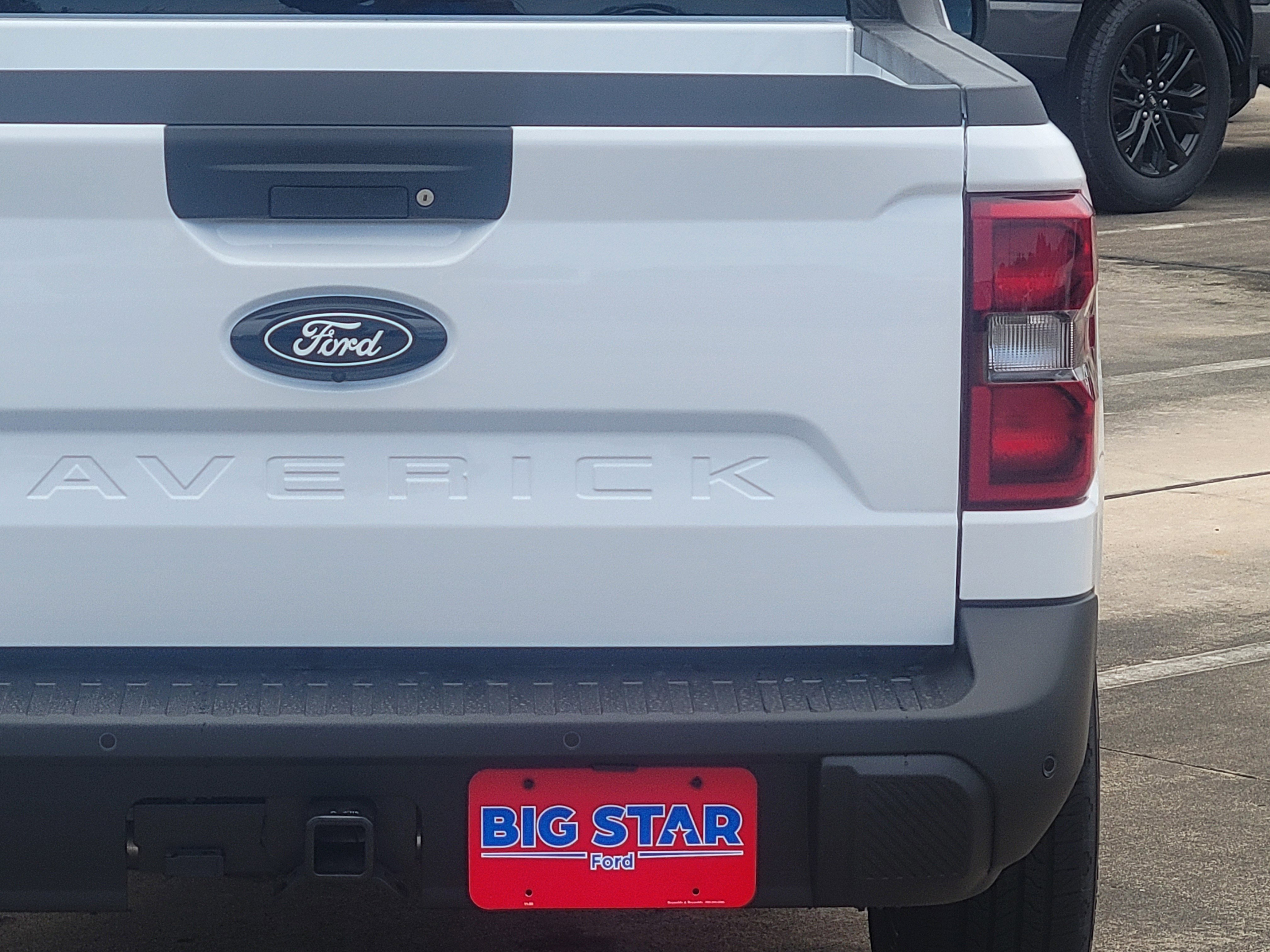 2025 Ford Maverick XLT - Photo 6