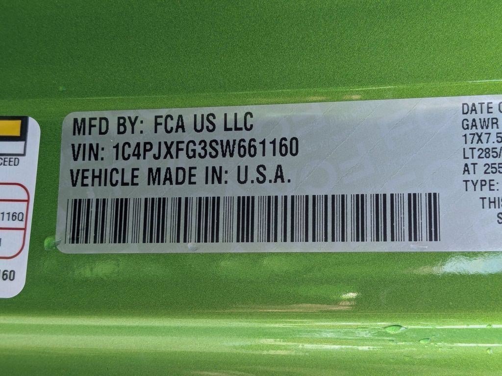 Used 2025 Mojito Clearcoat Jeep Rubicon image 32