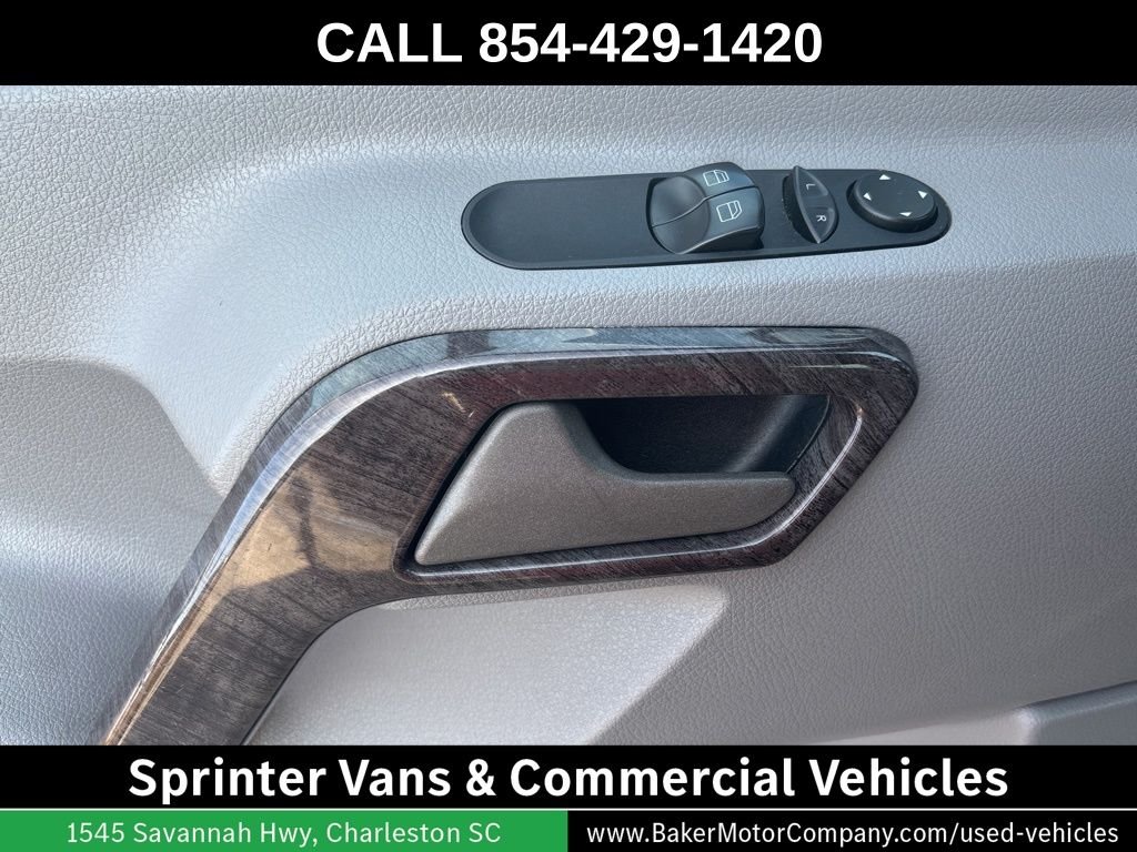 Used 2016 Gray Mercedes-Benz Road Trek image 65