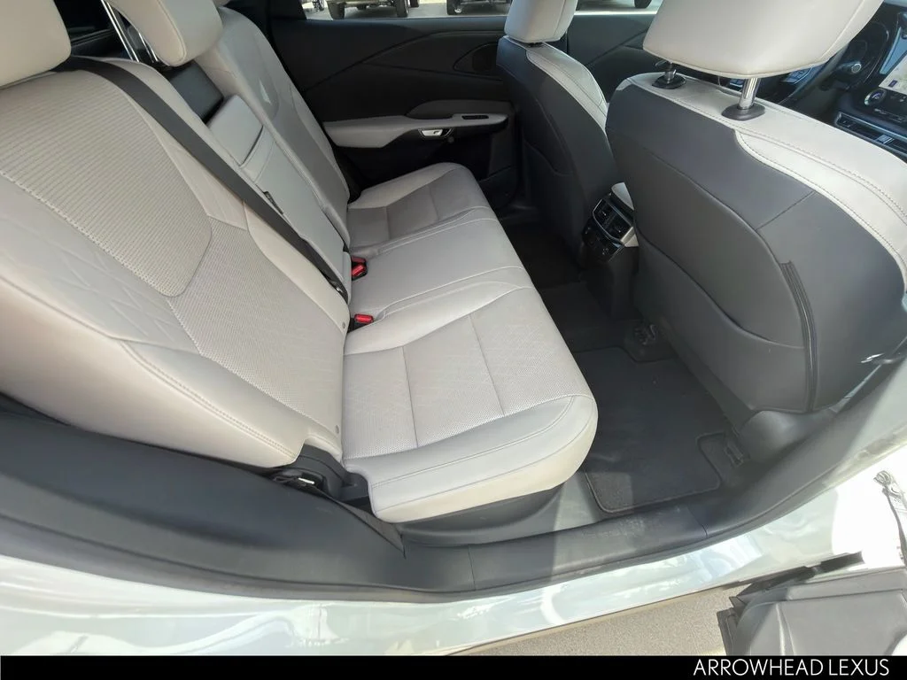 Certified Used 2024 White Lexus 350 Premium Plus image 13